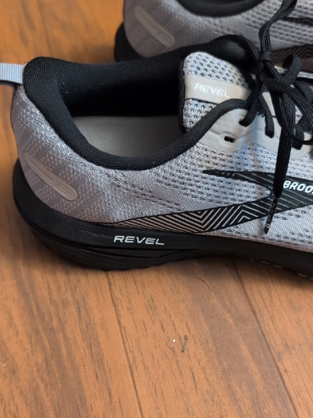 Men's Brooks Revel Gray and Black Athletic Running Shoes - Picture 2 of 6